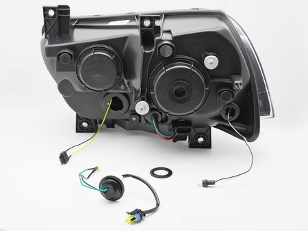 Lampy reflektory black LED do Dodge Charger LX II