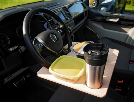 Stolik samochodowy obiadowy na kierownicę tacka