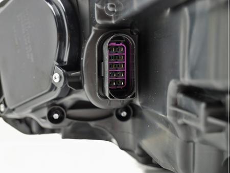 LAMPY PRZEDNIE REFLEKTORY RED LED SEQ DRL VW GOLF VII