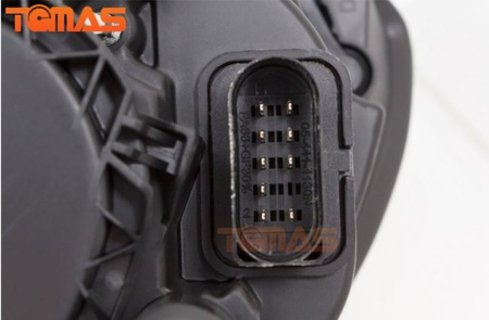 Lampy przednie reflektory VW Touran / Caddy Black Depo