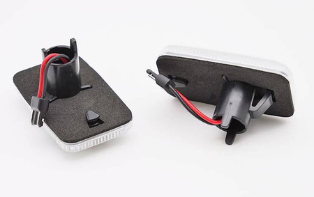 Kierunkowskazy diodowe Audi 100 200 A6 80 boczne  dynamiczne