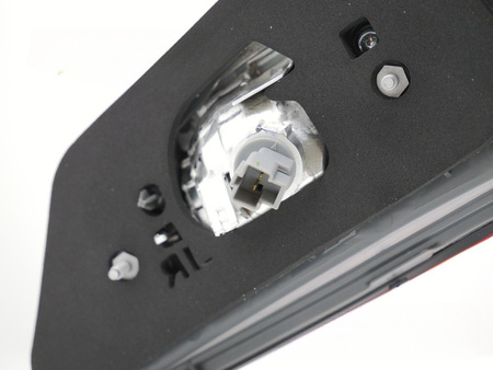 Lampa prawa tylna w klape LED TYC do Honda HR-V II 15-18