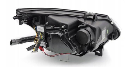 Lampy przednie xenon black ringi do BMW e60 e61