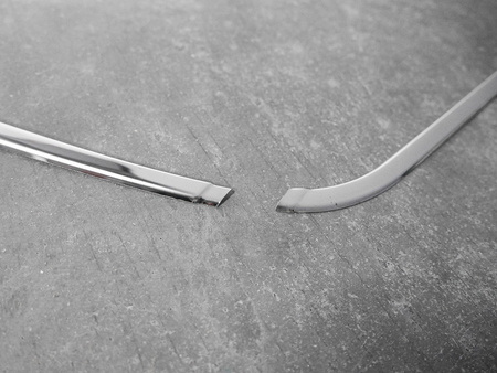 Listwy atrapy przedniej Ford Transit FL 2019-