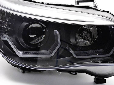 Reflektory ANGEL EYES LED 3D BLACK do BMW E60 E61 03-07