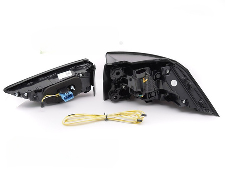 Lampy tylne diodowe LED do VW Golf 8 19-24 smoke