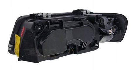 Lampy przednie reflektory A3 8L CZARNE RINGI