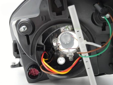 Lampa prawa reflektor do Fiat Fiorino Nemo Bipper