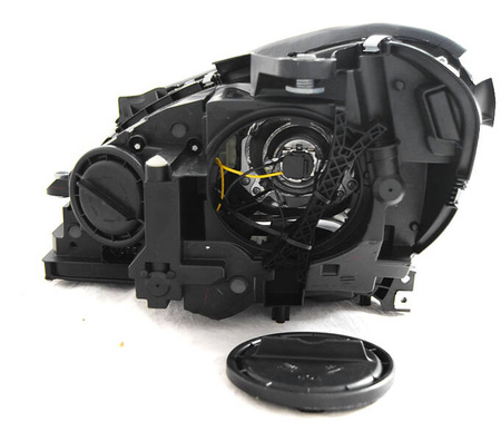 Lampy przednie Mercedes W204 Chrom H7 XENON LOOK D