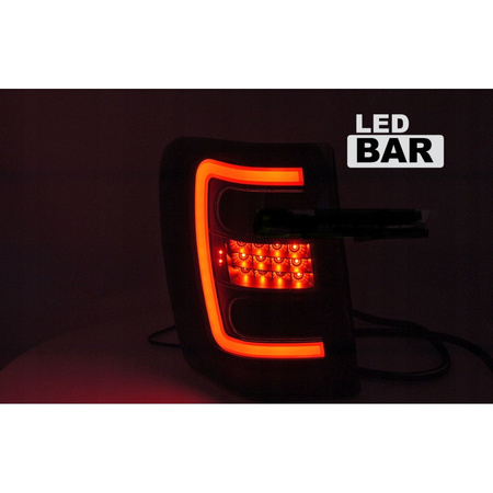 Lampy Tylne LED – Jeep Grand Cherokee 1999–2005