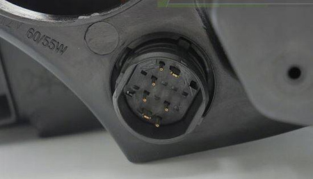 Lampa lewa reflektor do Fiat Grande Punto 05-08