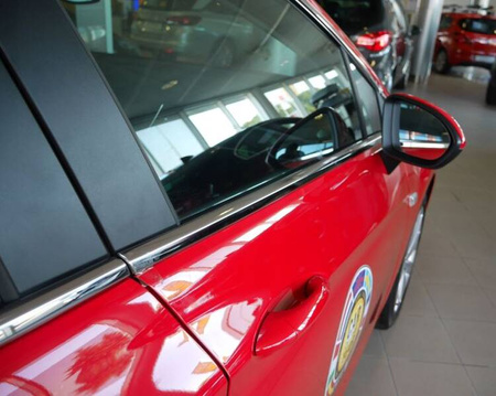 Listwy pod szyby boczne OPEL ASTRA 5K 2015-2022 HB