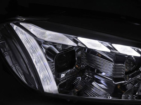 Lampy przednie VW Golf 7 17-19 LED drl seq chrome