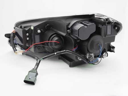 Lampy przednie VW Golf 7 17-19 LED drl seq black