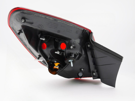 Lampa prawa tylna klosz do Opel Astra J Hb 10-15