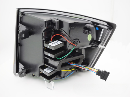 Lampy Tylne SKODA OCTAVIA III 2012–2020 KOMBI black