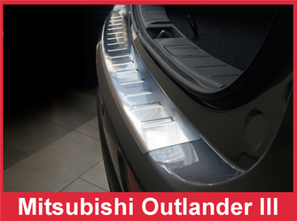 Nakładka na zderzak tylny do Mitsubishi Outlander 3 (Stal)