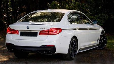 DYFUZOR BMW G30/G31 SEDAN/TOURING 17- PIANO BLACK