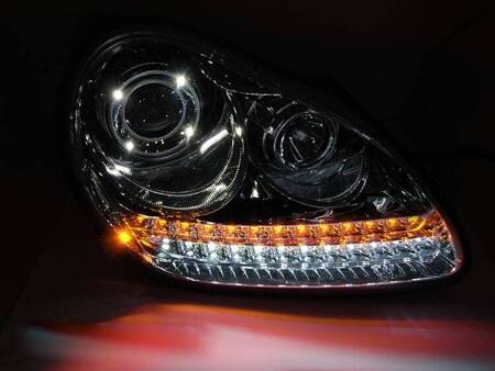 LAMPY REFLEKTORY LED CHROME PORSCHE CAYENNE 02-06