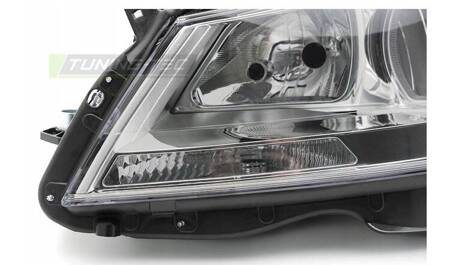 Lampa lewa reflektor chrome do Mercedes W204 11-14