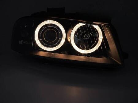 Lampy reflektory Audi A3 8P 03-08 ringi black FK