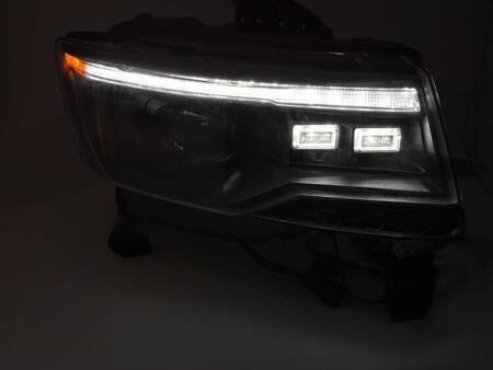 Lampy xenon LED do Chrysler Jeep Grand Cherokee