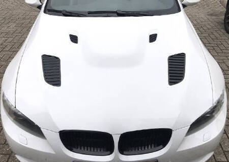 Maska z wlotami BMW E92 09-13 GT Style