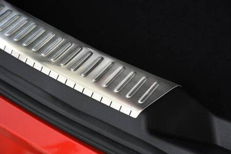 Nakładka wewnętrzna progu bagażnika Mazda 3 Hatchback