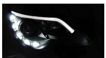 Reflektory lampy przednie Opel Corsa D Black Dayli