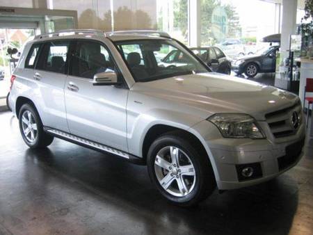 STOPNIE PROGOWE PROGI Mercedes BENZ GLK X204