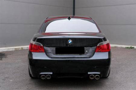 ZDERZAK TYLNY BMW E60 M5 03-10